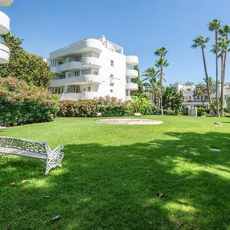 Real Gardens By Interhome Marbella