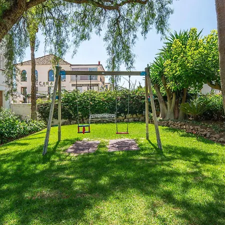 Real Gardens By Interhome